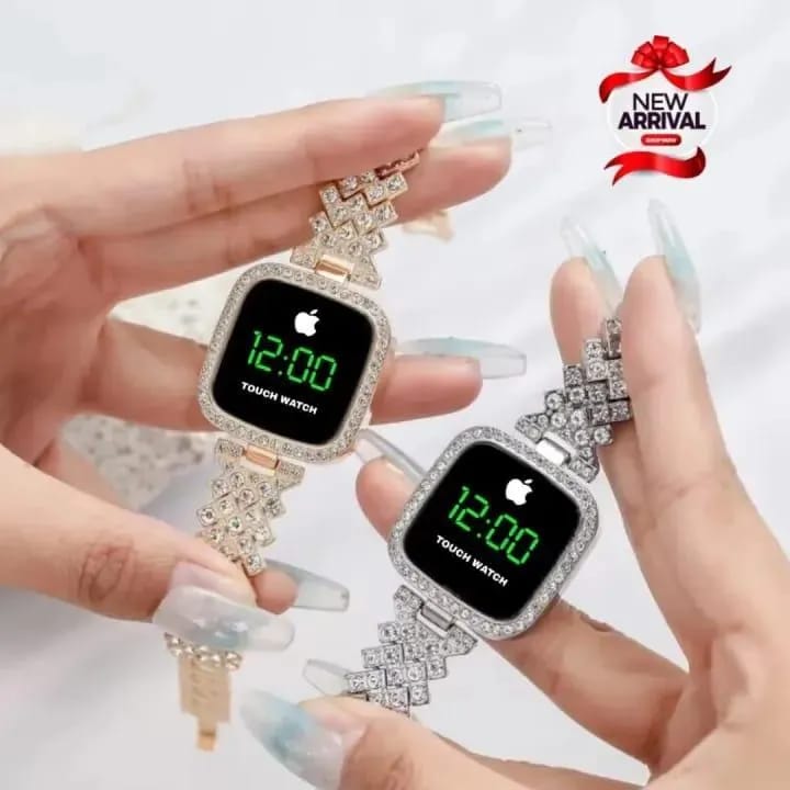 Chic Women’s Digital Display Watch with Elegant Bracelet Strap | Stylish Fashion Wristwatch for Daily Wear, Parties & Casual Outfits – 1 Pc